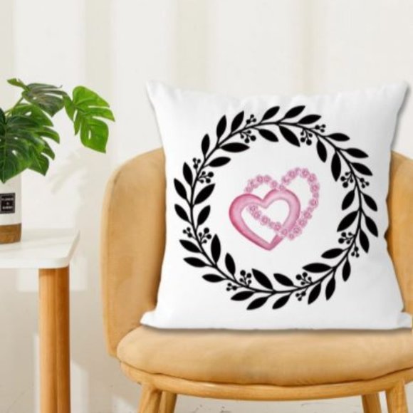 Heart love throw pillow - Picture 2 of 4